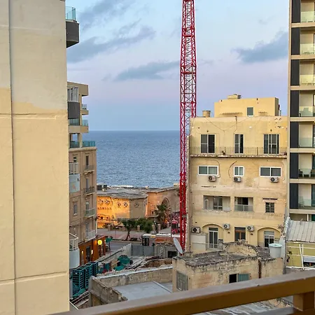 Traditional Apartment, Classic Style With Sea View In Tigne Point *